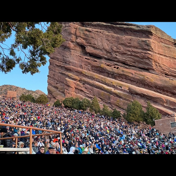 Meet your Posher, Cary - Picture 1 of 1